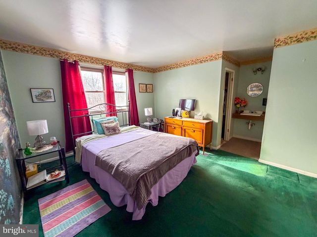 641 WHITTIER DR, Warminster, PA 18974