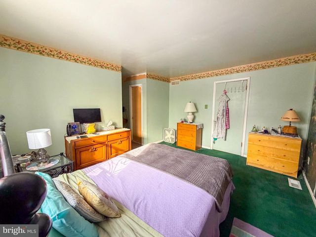 641 WHITTIER DR, Warminster, PA 18974