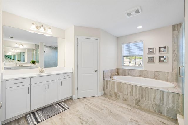 12970 STEED TRACE LOOP, Lithia, FL 33547