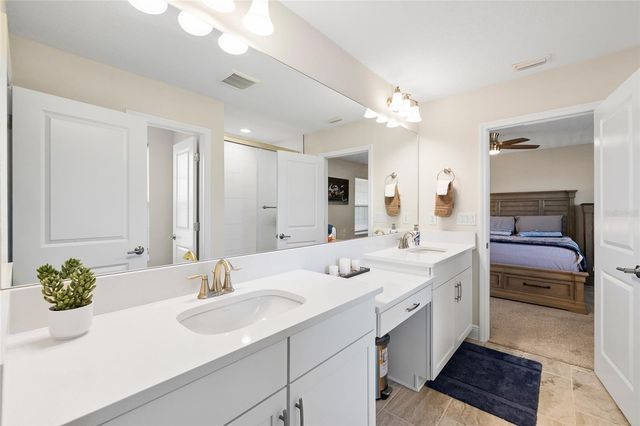 12970 STEED TRACE LOOP, Lithia, FL 33547