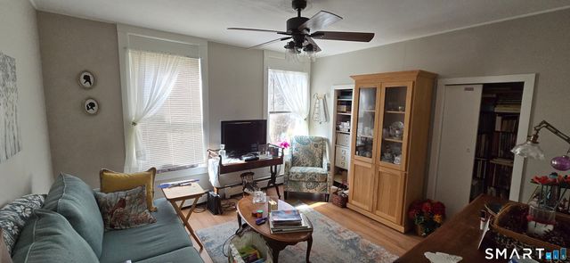 15 Platt Avenue, Norwich, CT 06360