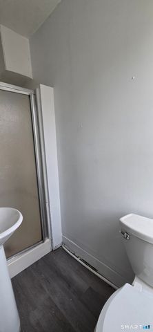 15 Platt Avenue, Norwich, CT 06360