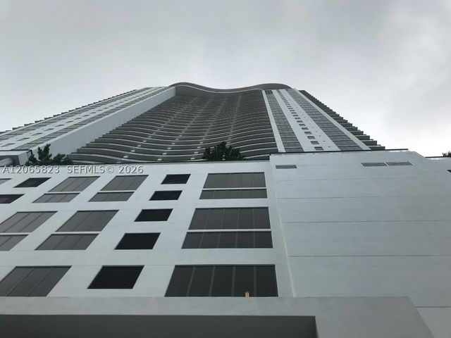1600 NE 1st Ave 3009, Miami, FL 33132