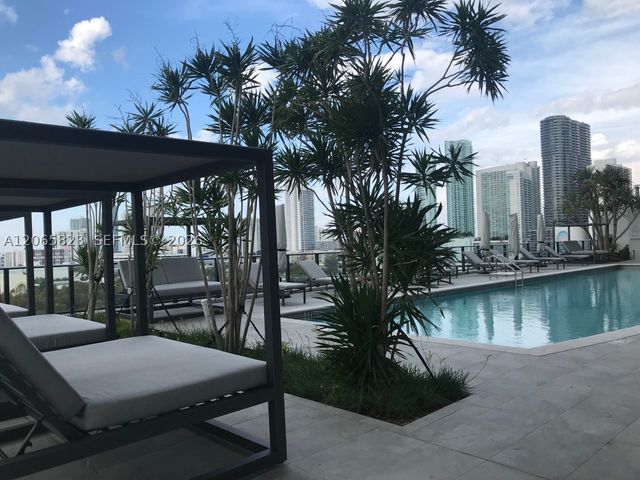 1600 NE 1st Ave 3009, Miami, FL 33132