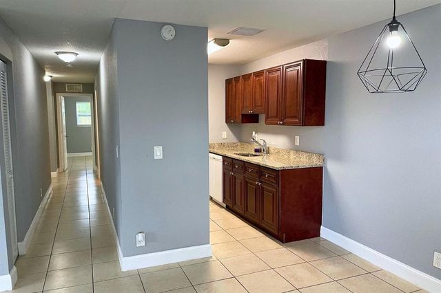 838 SW 14th Street, Fort Lauderdale, FL 33315