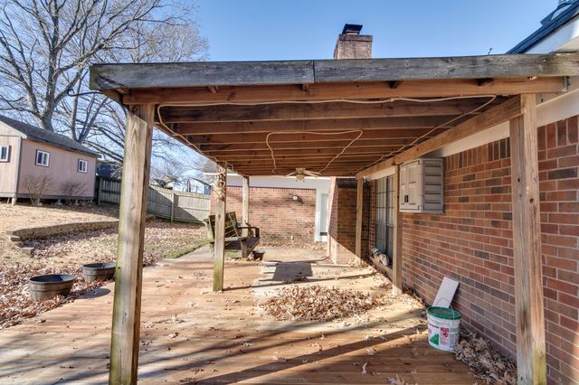 8093 SARA JANE LN, Bartlett, TN 38133