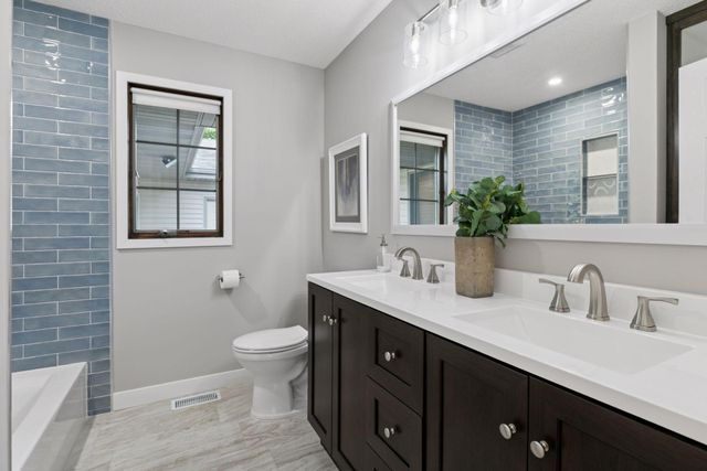 705 Highland Drive, New Prague, MN 56071