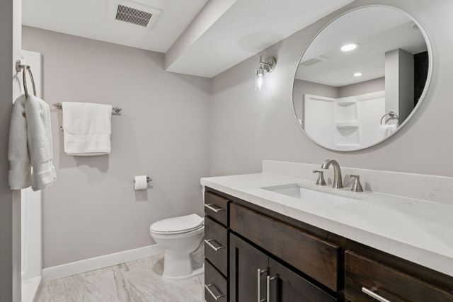 705 Highland Drive, New Prague, MN 56071