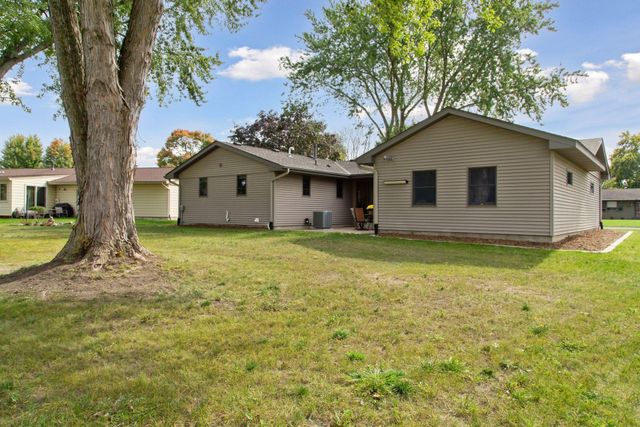 705 Highland Drive, New Prague, MN 56071