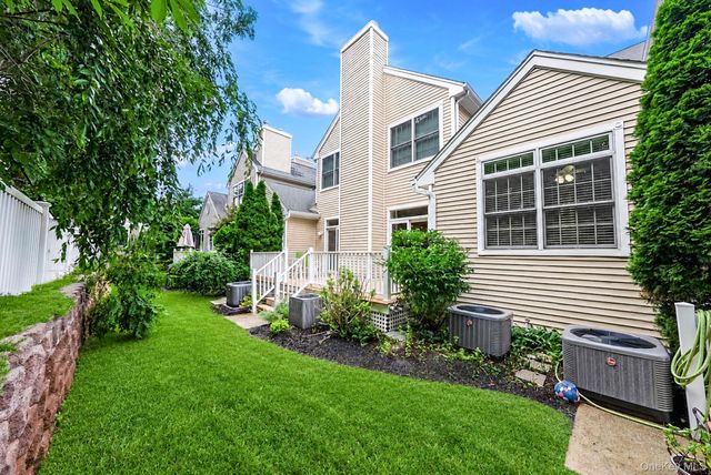 66 Brianna Drive, East Setauket, NY 11733