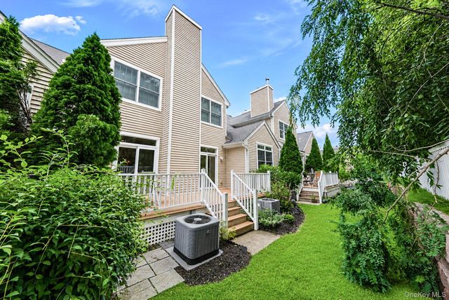66 Brianna Drive, East Setauket, NY 11733