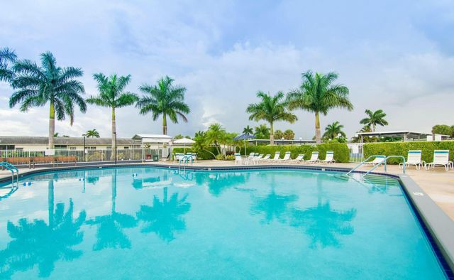 2630 Emory Drive E E, West Palm Beach, FL 33415