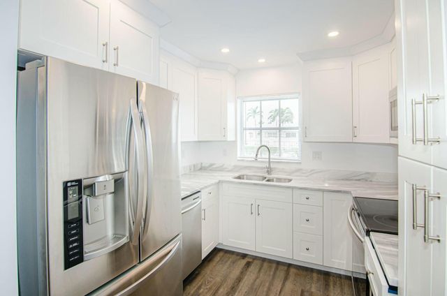 2630 Emory Drive E E, West Palm Beach, FL 33415