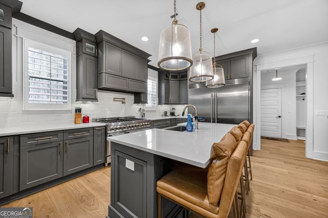 200 Tuxedo Circle, Forsyth, GA 31029