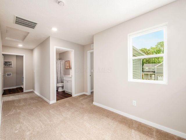 429 Postle Boulevard, Columbus, OH 43228