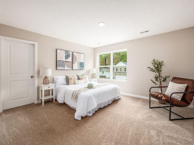 429 Postle Boulevard, Columbus, OH 43228