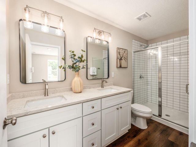 429 Postle Boulevard, Columbus, OH 43228