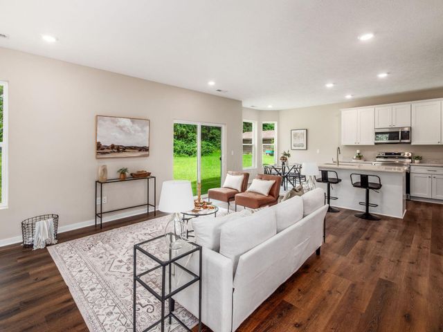 429 Postle Boulevard, Columbus, OH 43228