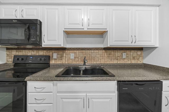 5400 Bleaker Avenue, Columbus, OH 43232