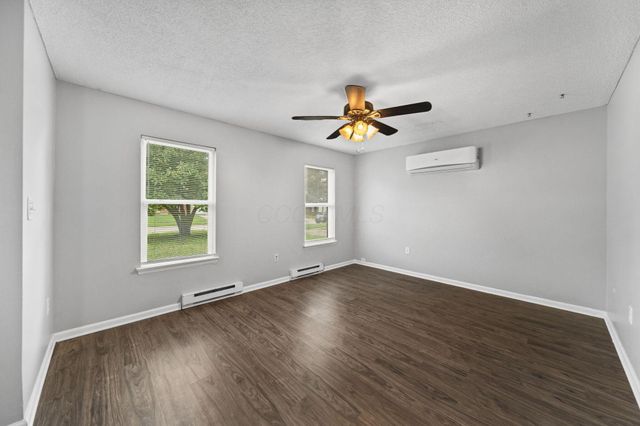 5400 Bleaker Avenue, Columbus, OH 43232