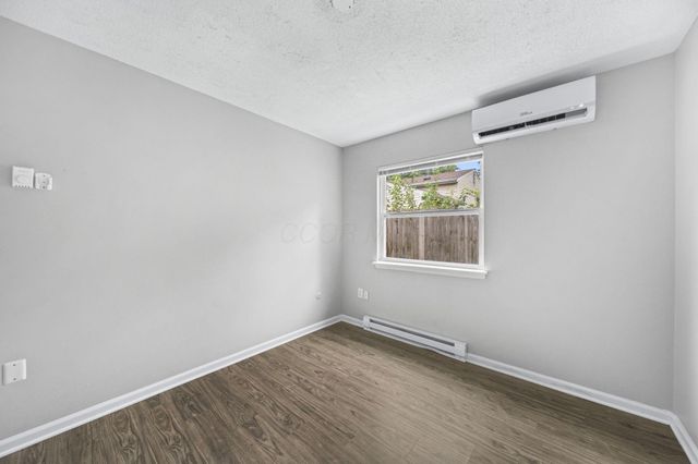 5400 Bleaker Avenue, Columbus, OH 43232