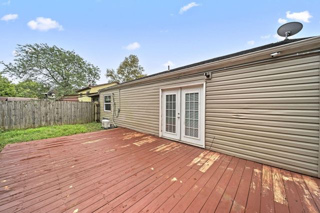 5400 Bleaker Avenue, Columbus, OH 43232