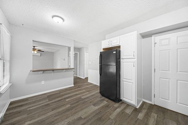 5400 Bleaker Avenue, Columbus, OH 43232