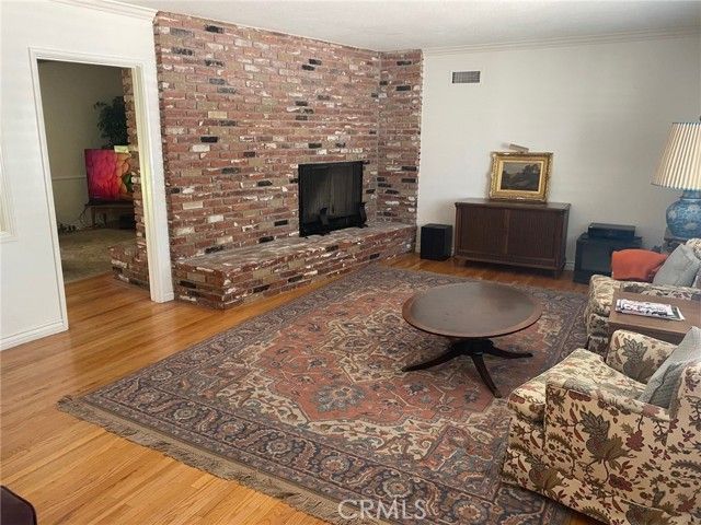 1512 Finecroft, Claremont, CA 91711