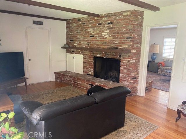 1512 Finecroft, Claremont, CA 91711