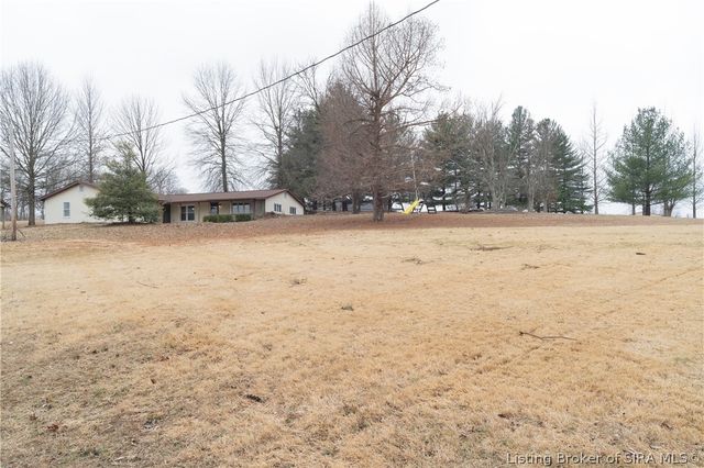 3074 Alonzo Smith Road, Georgetown, IN 47122