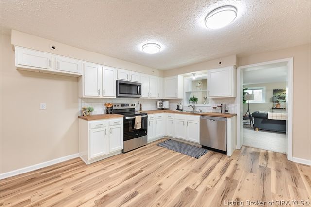 3074 Alonzo Smith Road, Georgetown, IN 47122