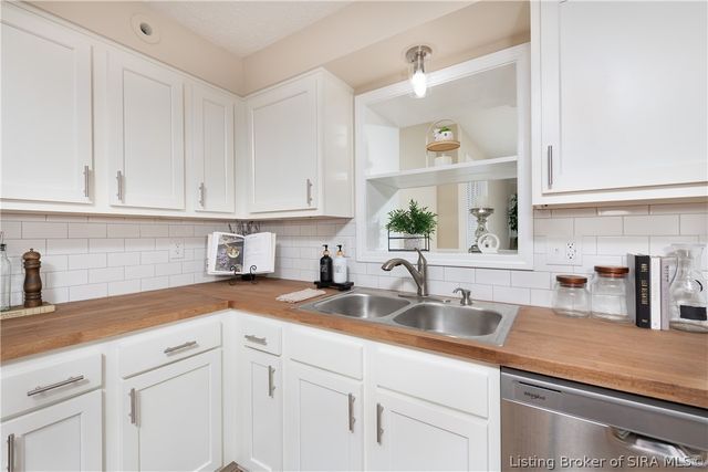 3074 Alonzo Smith Road, Georgetown, IN 47122