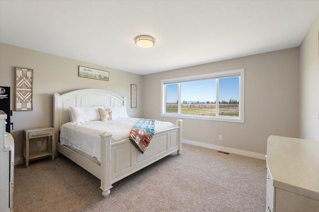 13915 W Lincoln Rd, Spokane, WA 99224