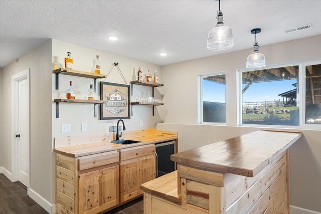 13915 W Lincoln Rd, Spokane, WA 99224