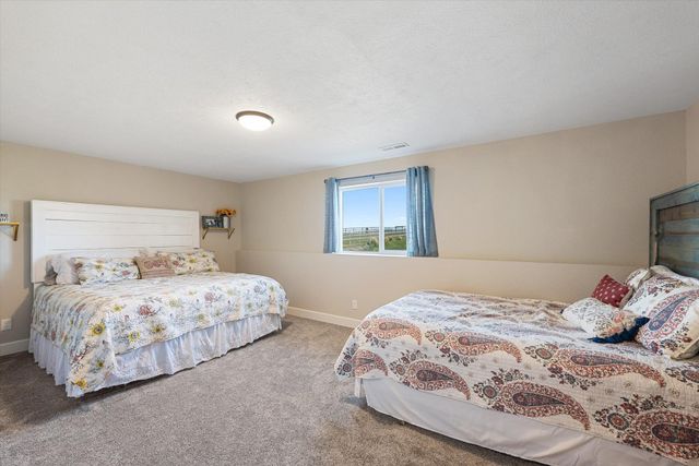 13915 W Lincoln Rd, Spokane, WA 99224