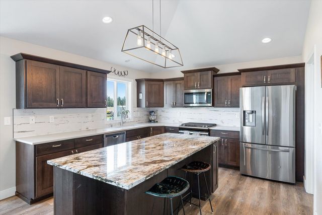 13915 W Lincoln Rd, Spokane, WA 99224