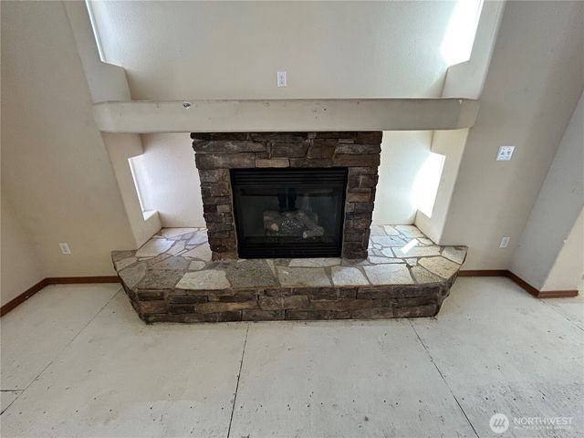 20605 74th Avenue E, Spanaway, WA 98387
