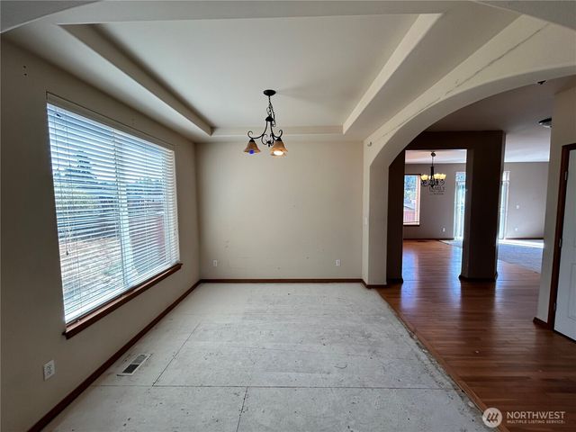 20605 74th Avenue E, Spanaway, WA 98387