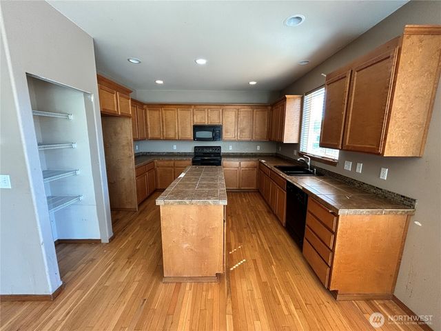 20605 74th Avenue E, Spanaway, WA 98387