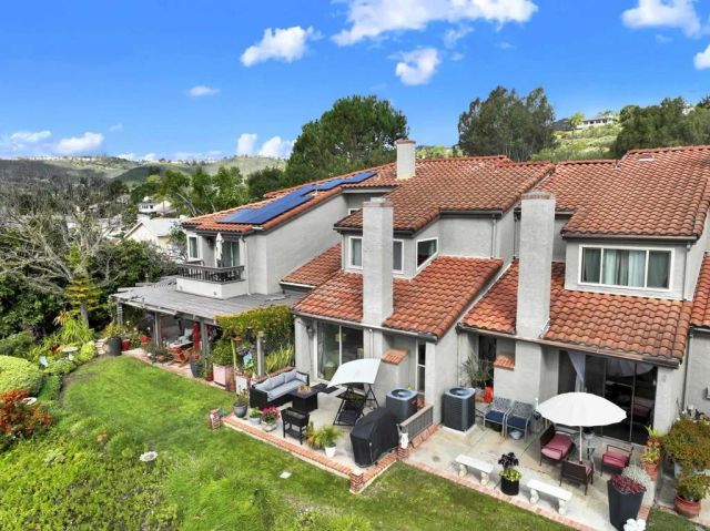 1337 Gary Lane, Escondido, CA 92026