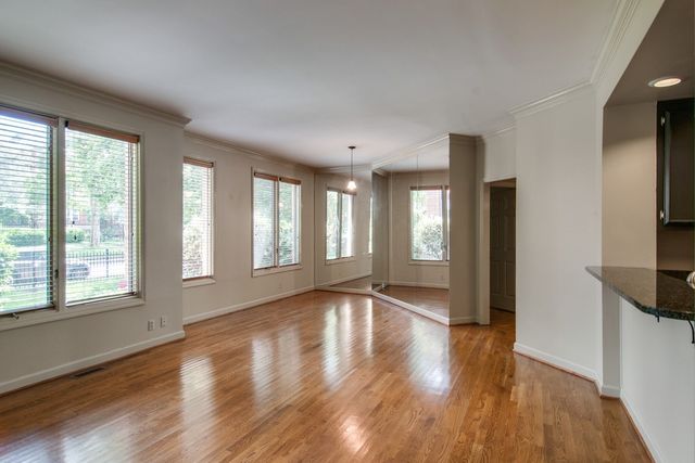 2110 Portland Ave Apt 104, Nashville, TN 37212