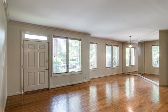 2110 Portland Ave Apt 104, Nashville, TN 37212