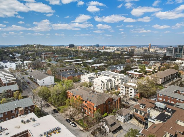 2110 Portland Ave Apt 104, Nashville, TN 37212