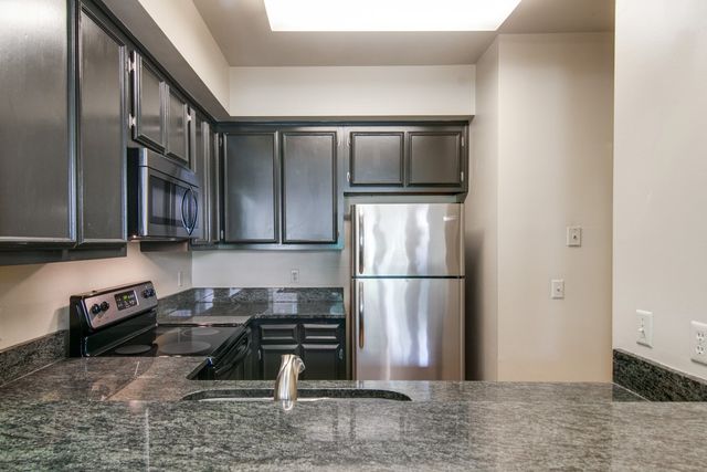 2110 Portland Ave Apt 104, Nashville, TN 37212