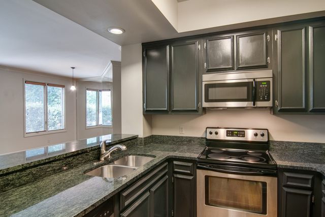 2110 Portland Ave Apt 104, Nashville, TN 37212