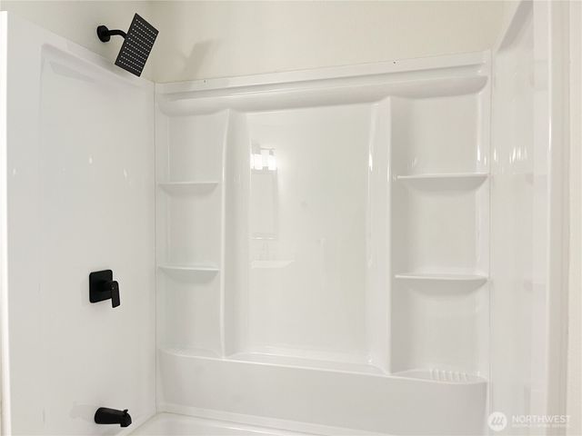 12706 94th Avenue E, Puyallup, WA 98373