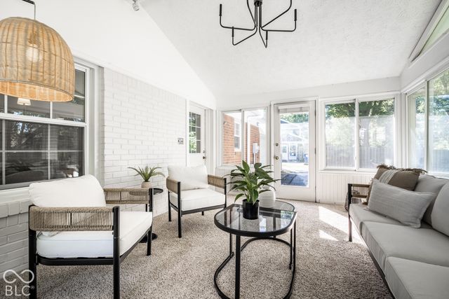 7330 N Grand Avenue, Indianapolis, IN 46250
