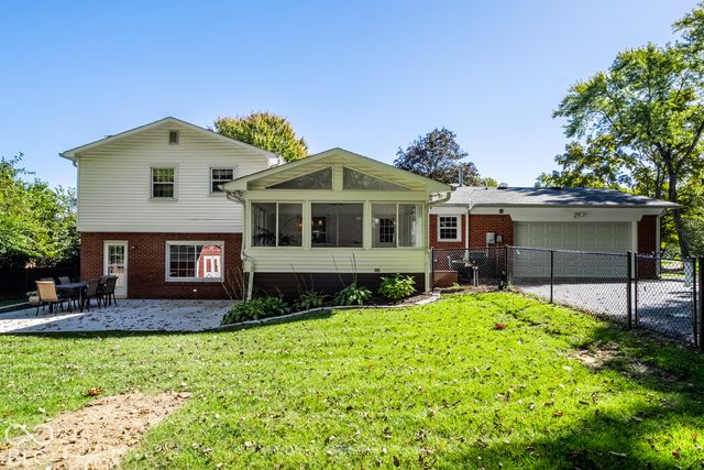 7330 N Grand Avenue, Indianapolis, IN 46250