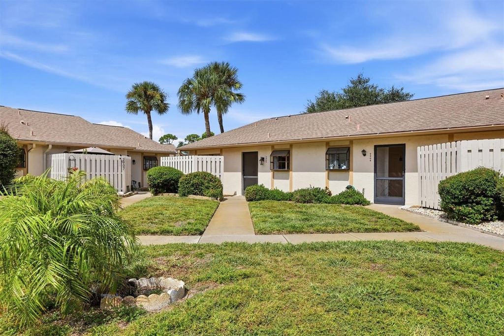 2906 63RD STREET W 206, BRADENTON, FL 34209 — exterior