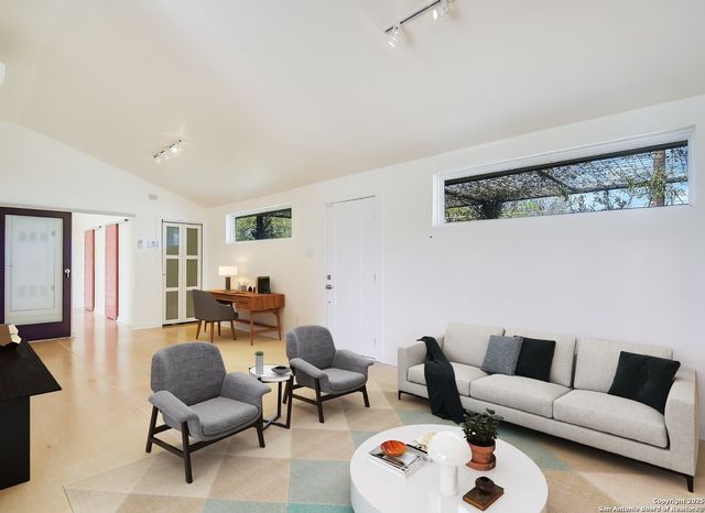 1514 Probandt, San Antonio, TX 78204